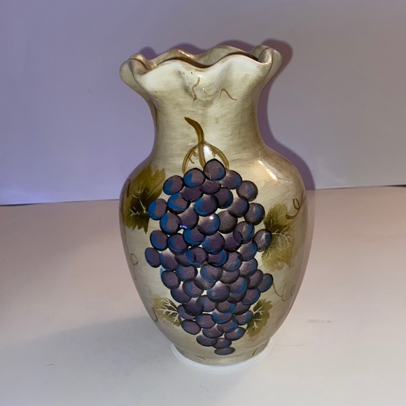 Cabernet hand-painted collection Tuscany style vase, grapes - Picture 1 of 7